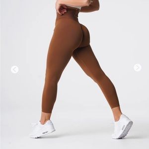 NVGTN Solid Seamless Leggings